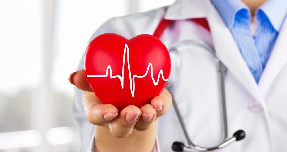 best cardiologist at bhatia hospital